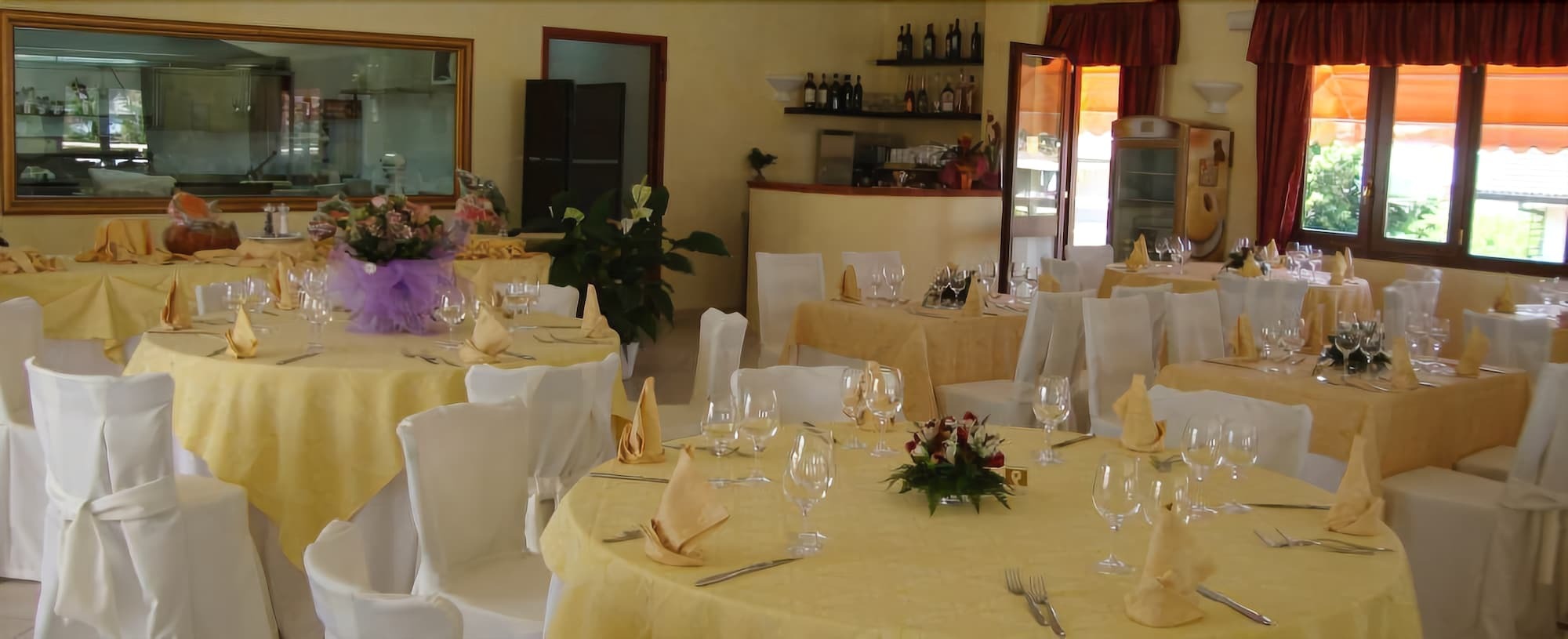 Hotel Centrale Sabaudia Dış mekan fotoğraf